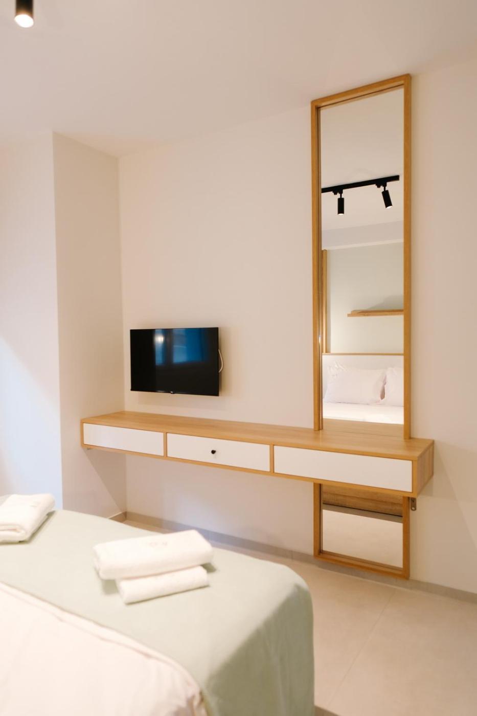 Aquarama Suites Nea Iraklitsa Luaran gambar