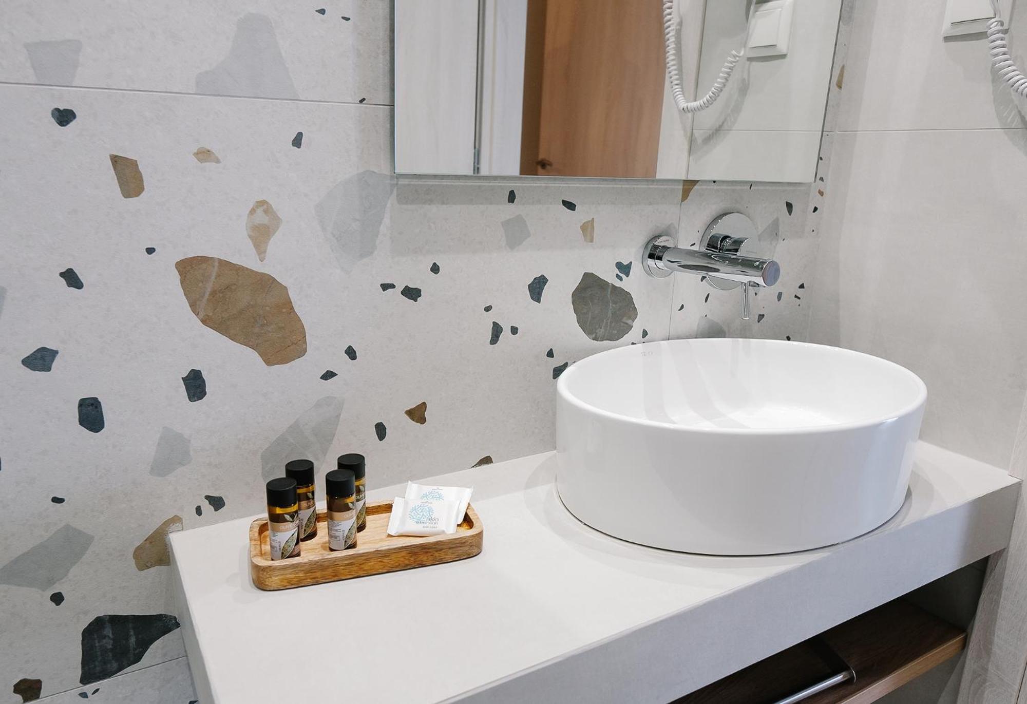 Aquarama Suites Nea Iraklitsa Luaran gambar