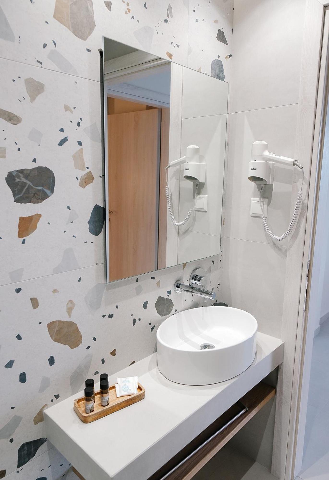 Aquarama Suites Nea Iraklitsa Luaran gambar